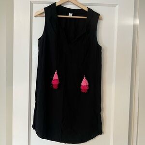 Old Navy Black Sleeveless cover up with pink tassels.